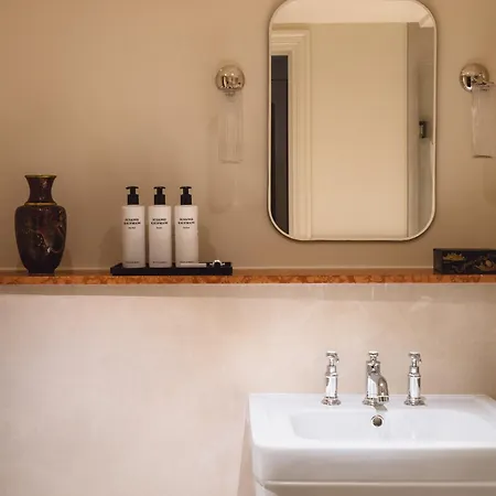 L'opale Noire פריז