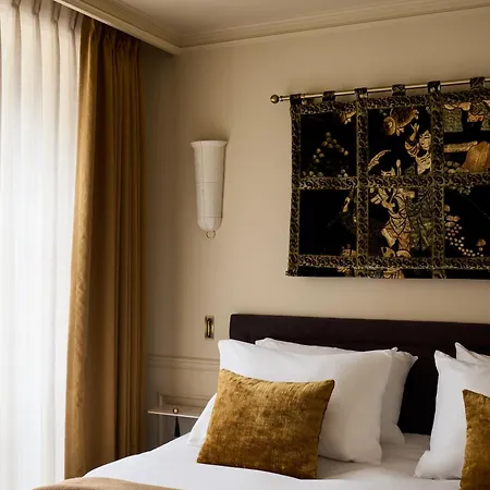 מלון L'opale Noire