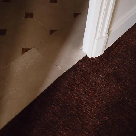 L'opale Noire פריז