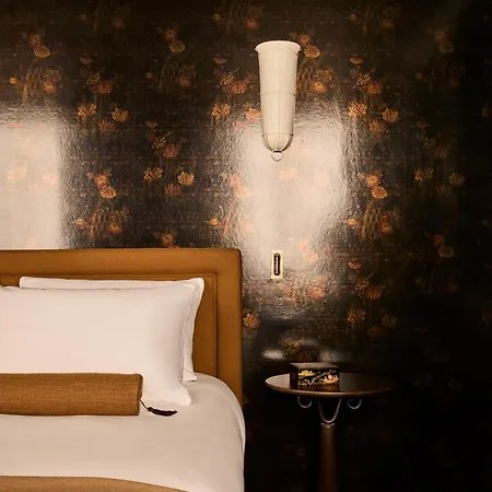 L'opale Noire 4* פריז