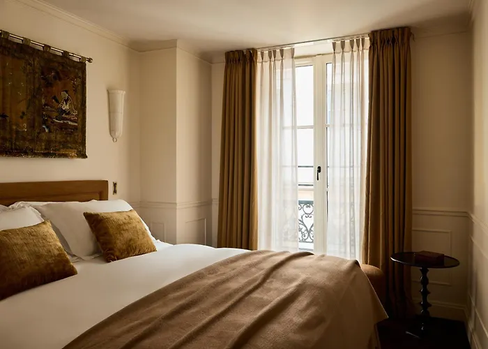 Otel L'opale Noire Paris